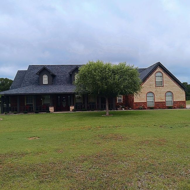 Image of 1070 Burwick Rd