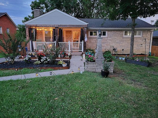 Photo of 236 Saint Ann Dr, Lexington, KY