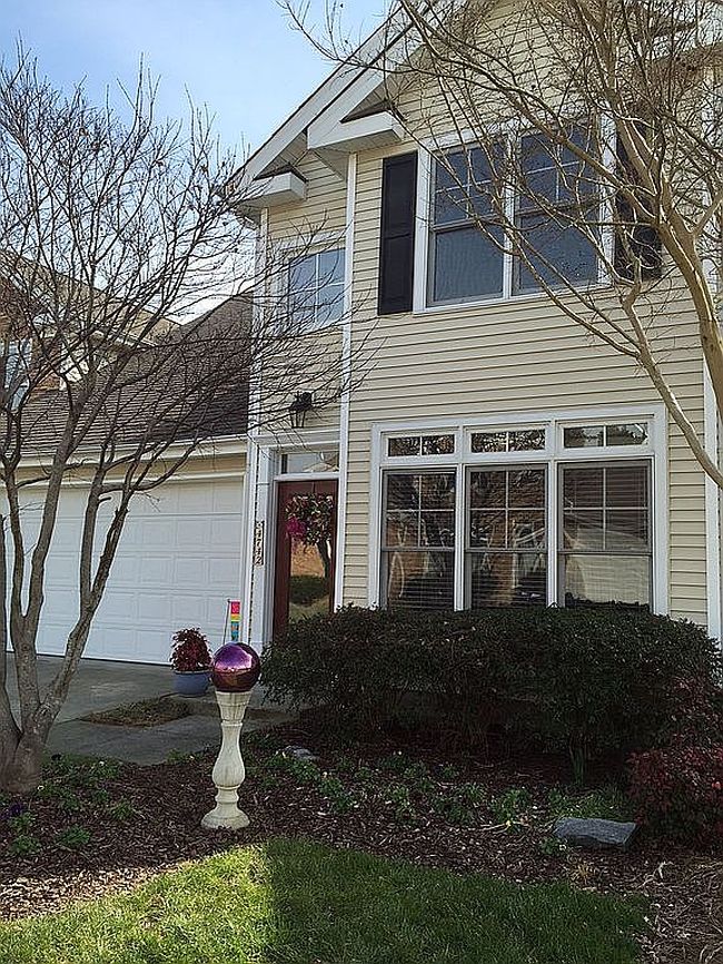 Photo of 4742 Ludwell Branch Ct, Raleigh, NC