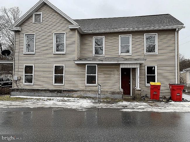 Photo of 36-38 Middle Spring Ave, Shippensburg, PA