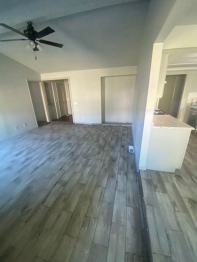 Additional photo 2 of property located at 9339 S 92nd East Ave