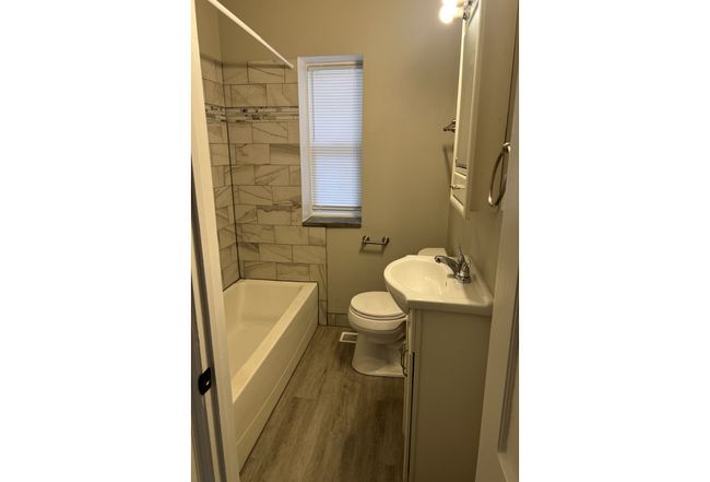 Additional photo 2 of property located at 513 S State St