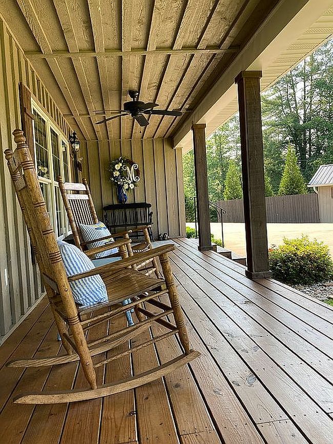 Photo of 125 Dogwood Dr, Jackson, KY