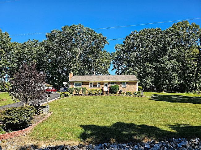 Image of 5451 Claridge Dr