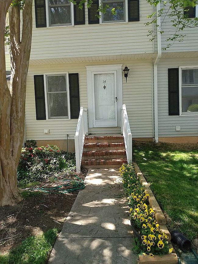 Photo of 14 Durbin Pl #14, Durham, NC