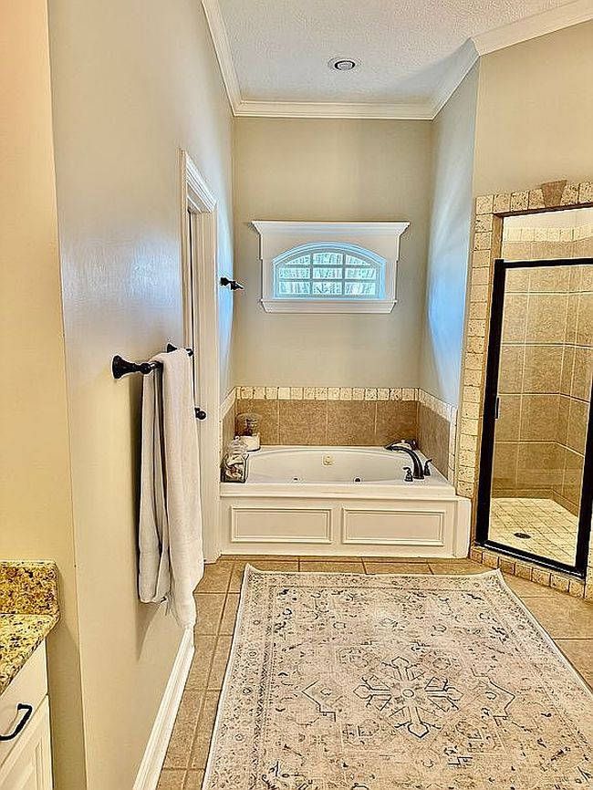 Photo of 4180 Primrose Dr, Lake Charles, LA