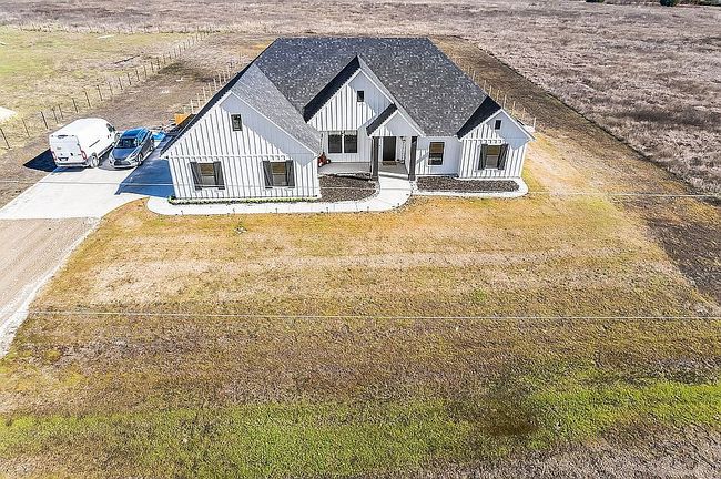 6707 County Road 1140, Leonard, TX