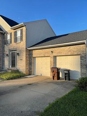 Image of 1012 Meadowbrook Ct