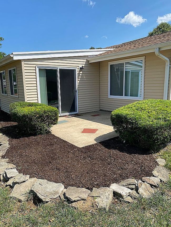 Photo of 297A Yardley Dr, Monroe Township, NJ