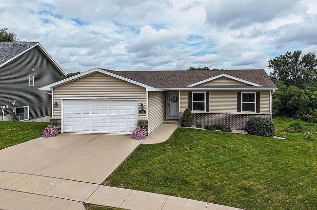 Photo of 7685 N Westbrook Dr