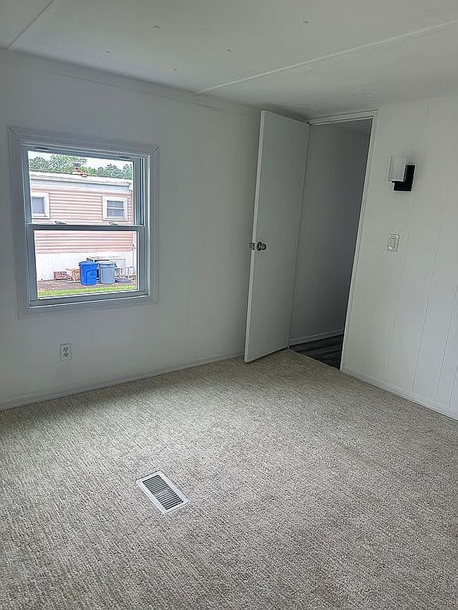 Photo of 102 Magnolia Dr, Barnegat, NJ