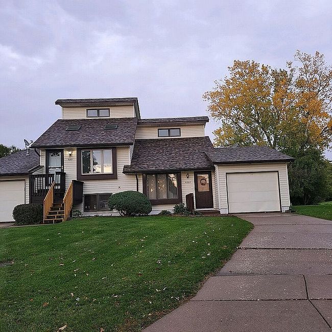 Photo of 4203 Laurel Ct, Davenport, IA