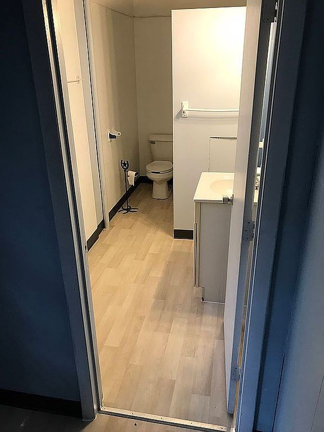 Image of 123 S 4th St