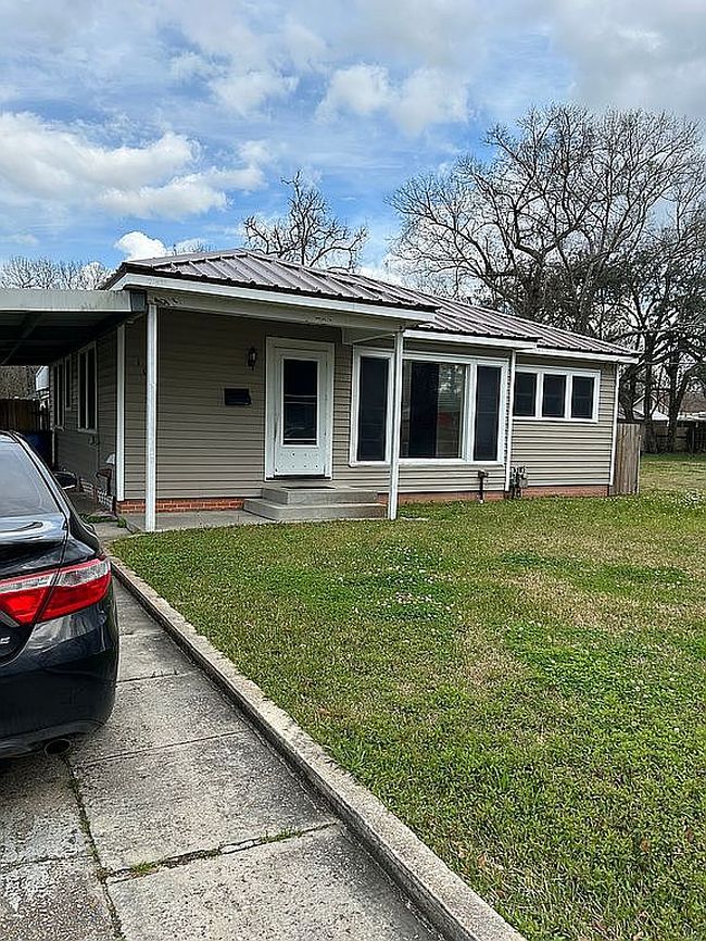 Image of 109 Clay St