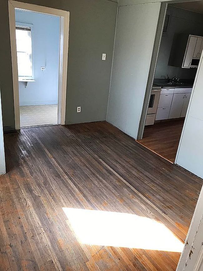 Image of 123 S 4th St