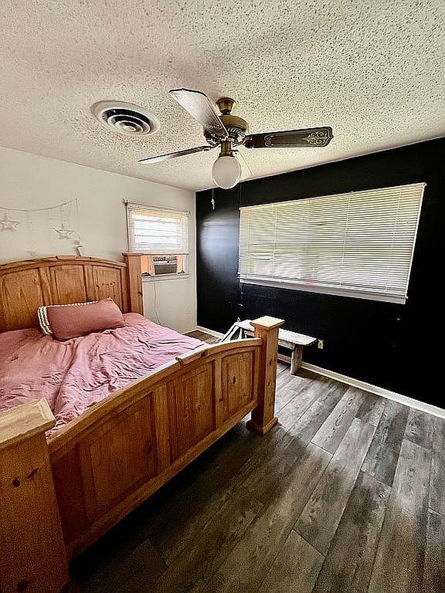 Image of 617 Adams Ave
