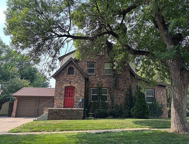 Photo of 2501 Lafayette Ave