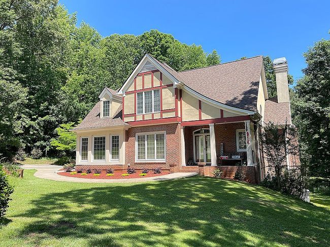 Image of 40 Joe Lee Dr