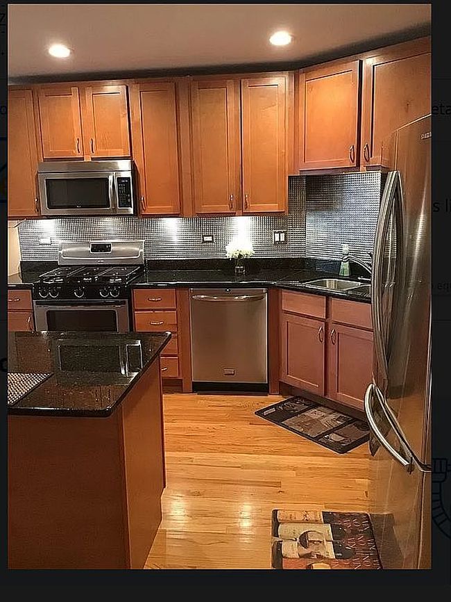 Image of 4629 S Langley Ave