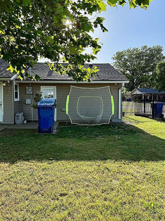 Photo of 1216 Johnson Dr, Miami, OK