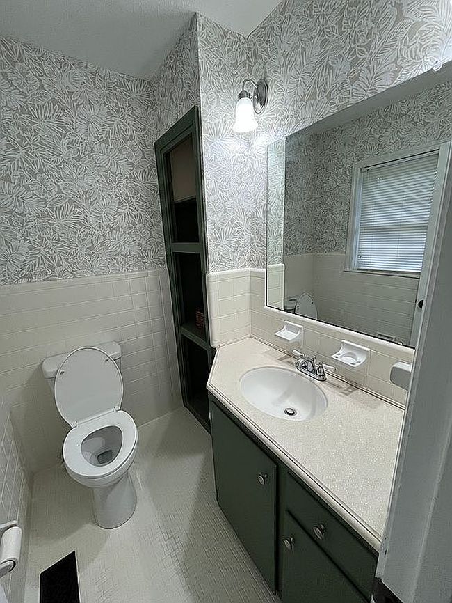 Photo of 129 10th St, Cochran, GA