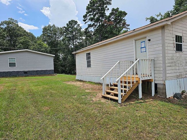 Photo of 1002 Lightsey Ln, Queen City, TX