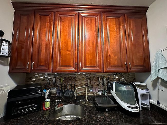 Image of 11225 34th Ave Apt 3E