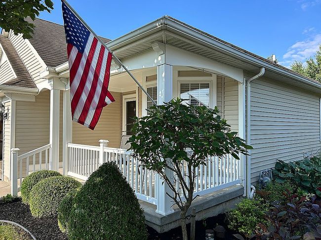 Photo of 148 Parwood Trl, Depew, NY