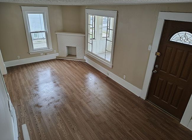 Additional photo 3 of property located at 914 Pitkin Ave