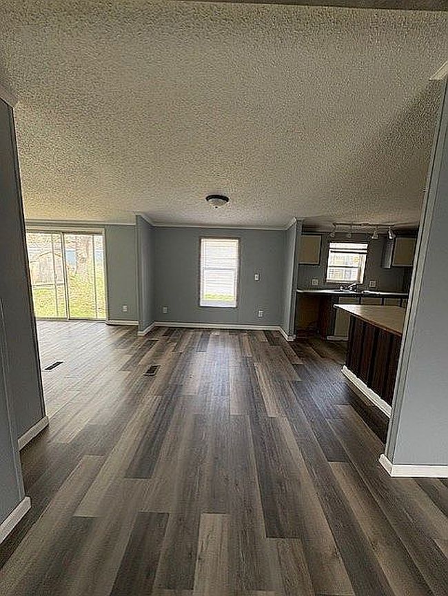 Image of 1819 Dorothy Cir