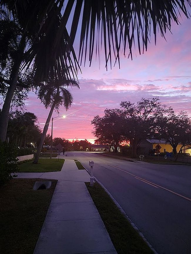 Photo of 10327 Pennsylvania Ave, Bonita Springs, FL