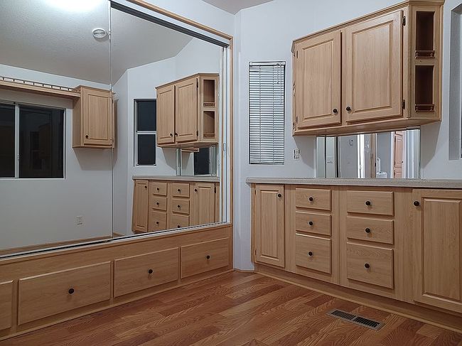 Image of 1452 S Ellsworth Rd #812