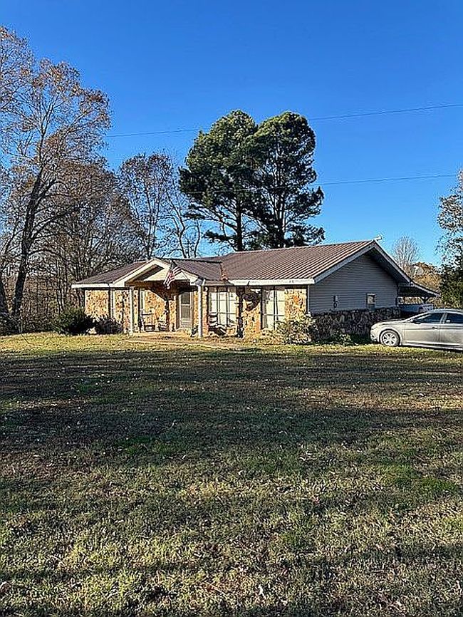Image of 660 Old Camp Rd
