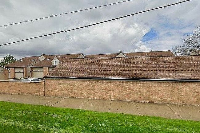 Image of 3354 Adams Shore Dr