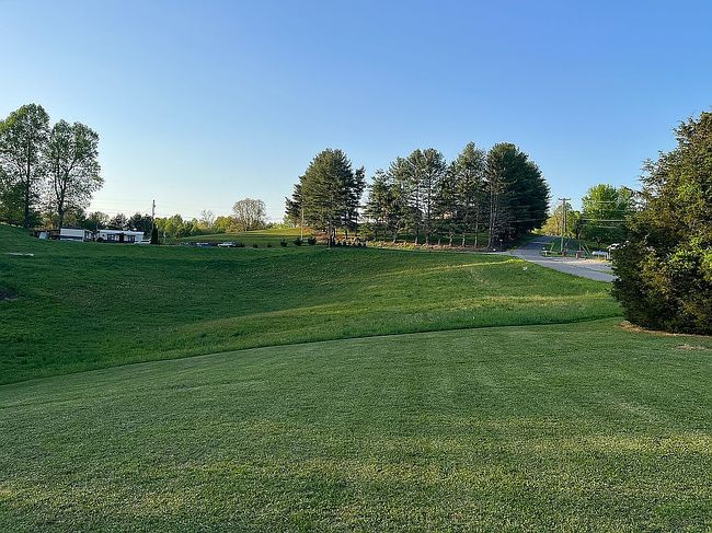 734 Circle Rd, Albany, KY