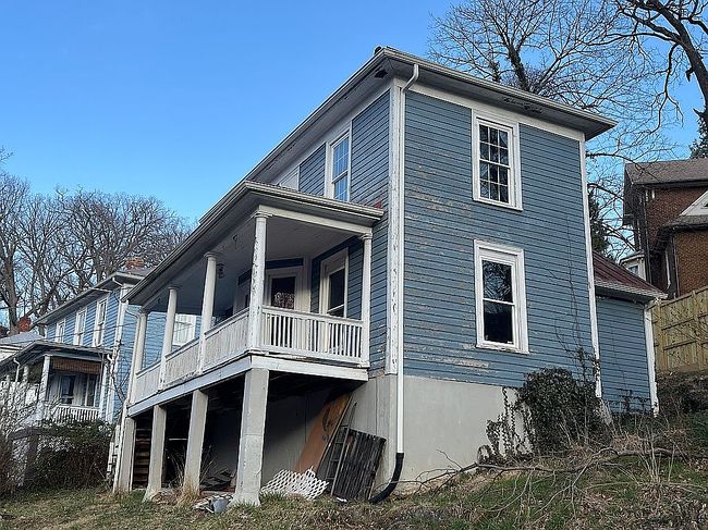 Preview of property located at 20 Sears Hill Rd