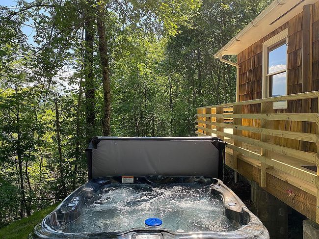 Photo of 256 Bailey Ave, Bryson City, NC