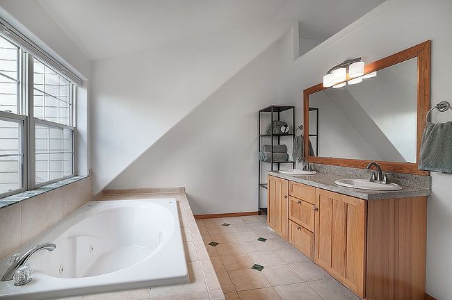 Image of 311 Sopris Cir