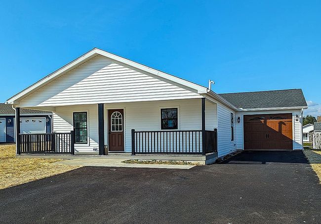 Image of 17 Burke Dr