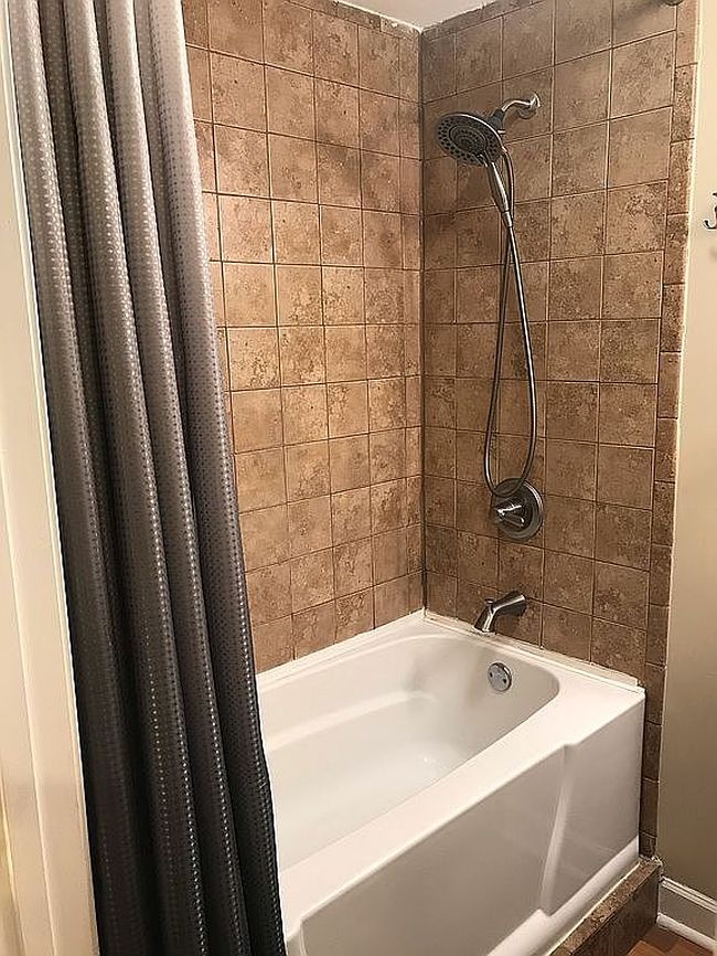 Preview of property located at 1 Ashbrook Rd