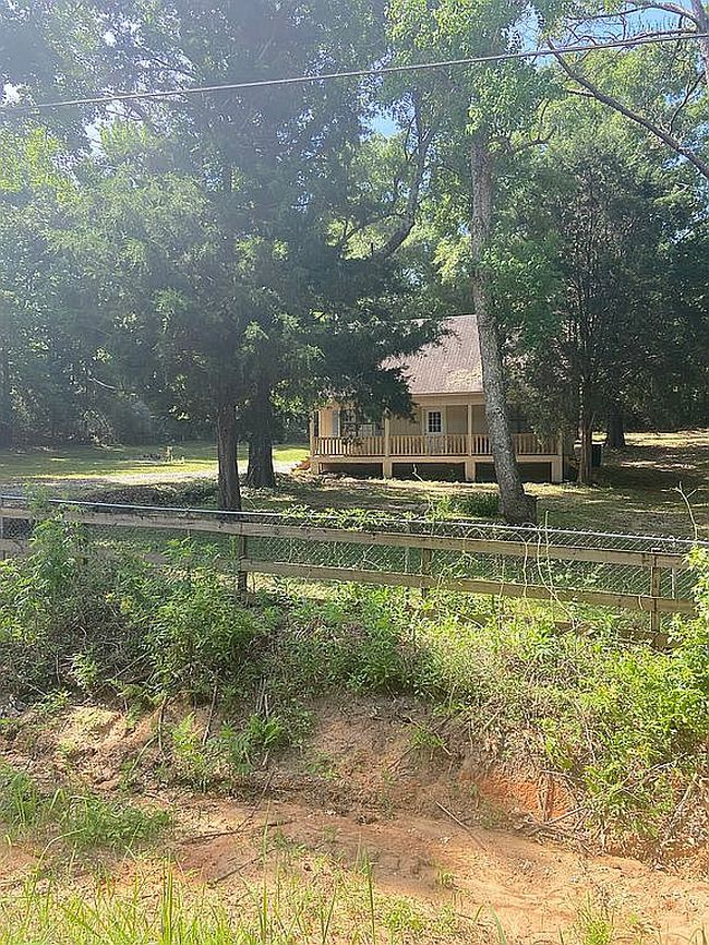 Image of 16130 Pine Grove Road Ext E #E