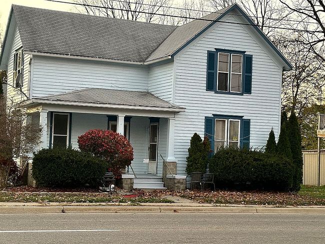 Image of 203 N Shiawassee St