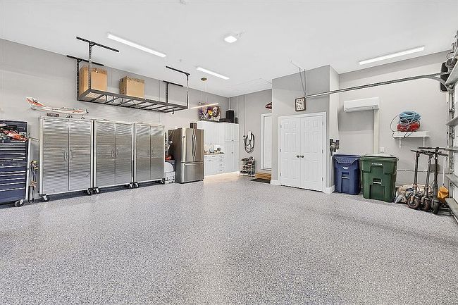 Image of 3386 Charles Macdonald Dr