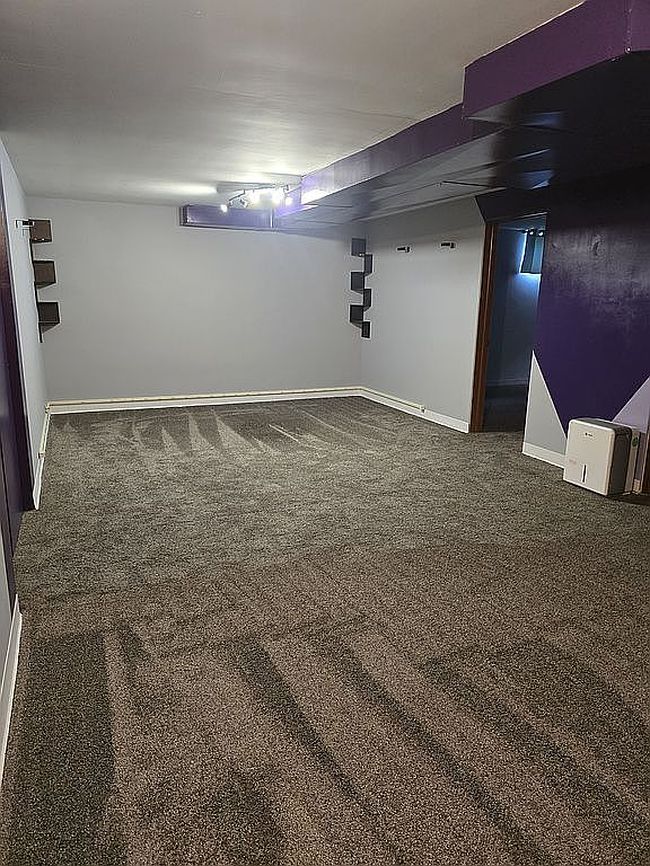 Image of 834 S Hastings Ave