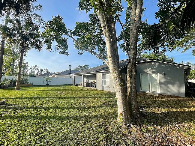 Image of 10 Pine Tree Dr