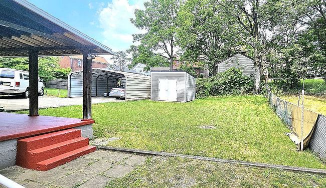 Additional photo 4 of property located at 524 E Washington St