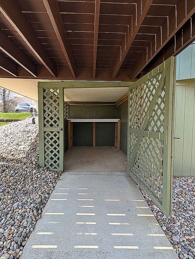 Image of 8925 N Donnelly Ave