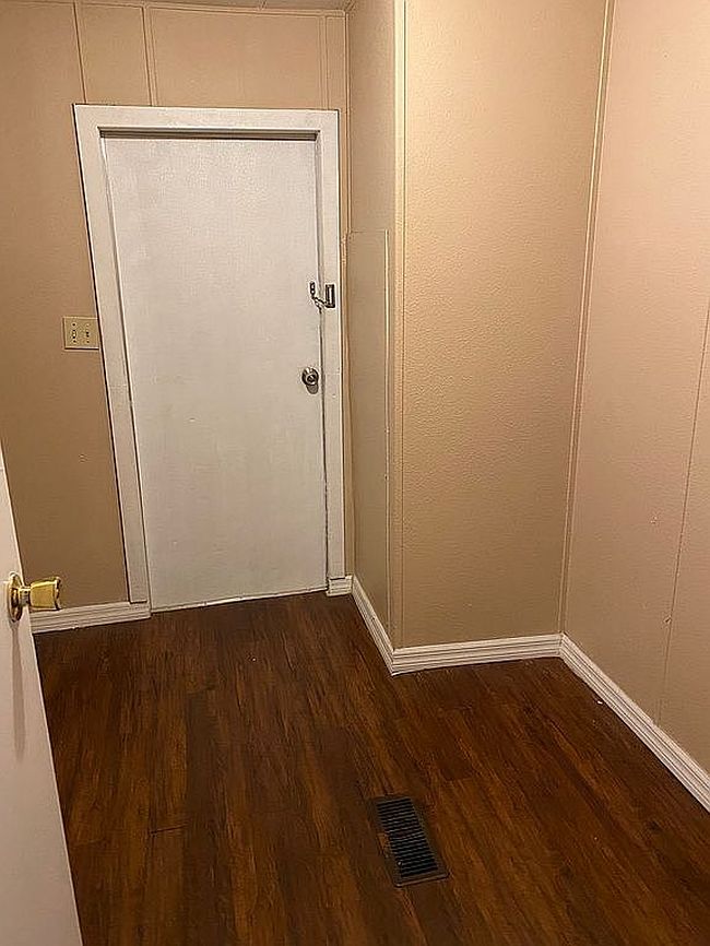 Photo of 4704 Dunkeld Ave, Orlando, FL