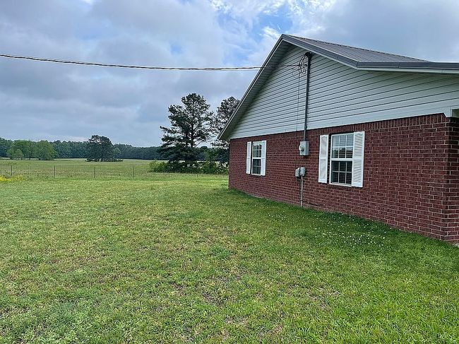 Image of 996 Sticky Rd