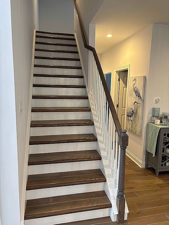 Photo of 30 Logan Ln, Lancaster, NY